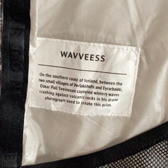 NWT BURTON AMORA PUFFY SNOWBOARD JACKET SIZE L - Picture 7 of 7